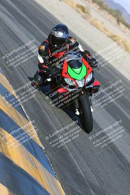 media/Jan-13-2024-SoCal Trackdays (Sat) [[9c032fe5aa]]/Turn 14 Inside (150pm)/